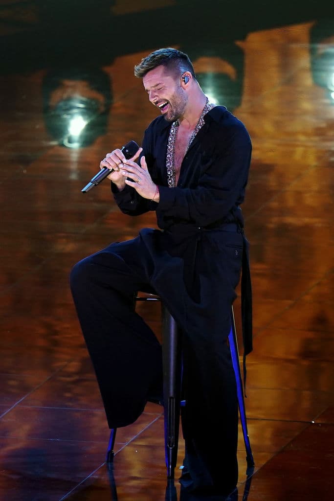 Ricky Martin abre las puertas de su camerino y muestra su intimidad en los Latin Grammy