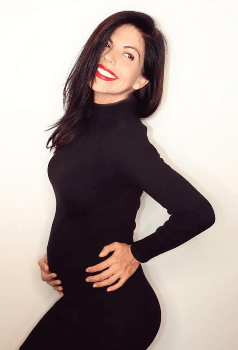 África Zavala revela lo más difícil de estar embarazada en medio de la pandemia