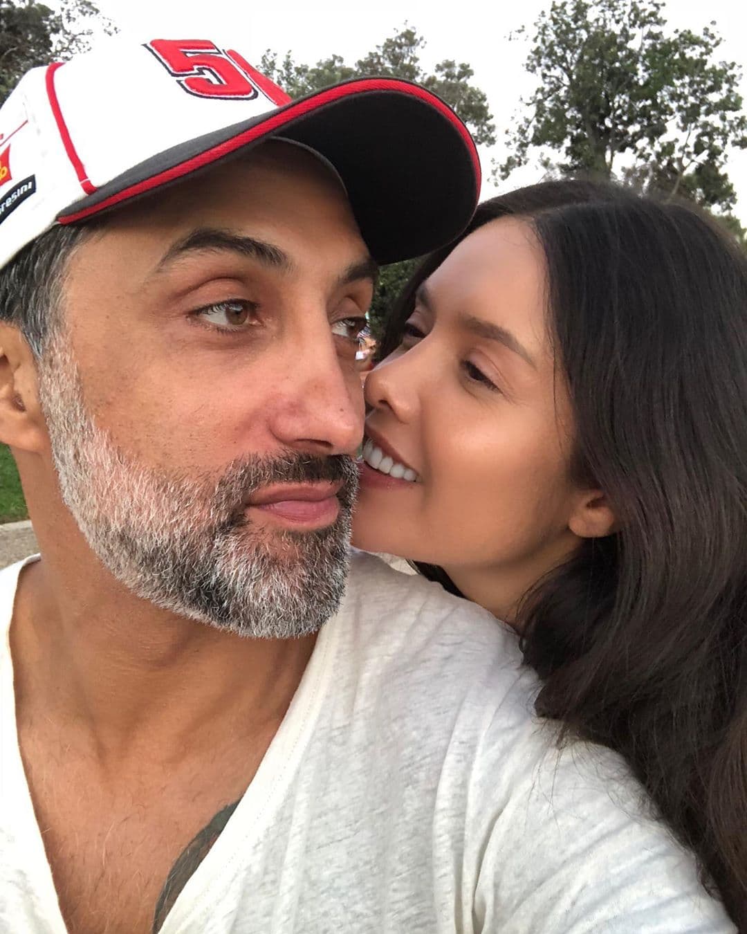 Otra pista que apuntó a la ruptura es que Marlene Favela quitó de su casa todas las fotografías en las que posaba junto a su esposo, a quien le lanzó algunas indirectas en divertidos videos en Tik Tok.