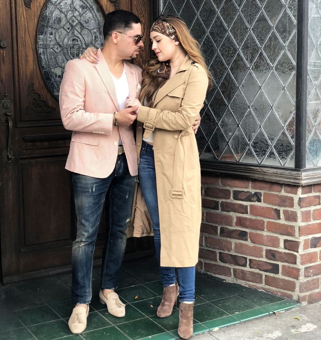 El domingo 13 de septiembre, Larry Hernández y Kenia Ontiveros celebraron su segundo aniversario de bodas.