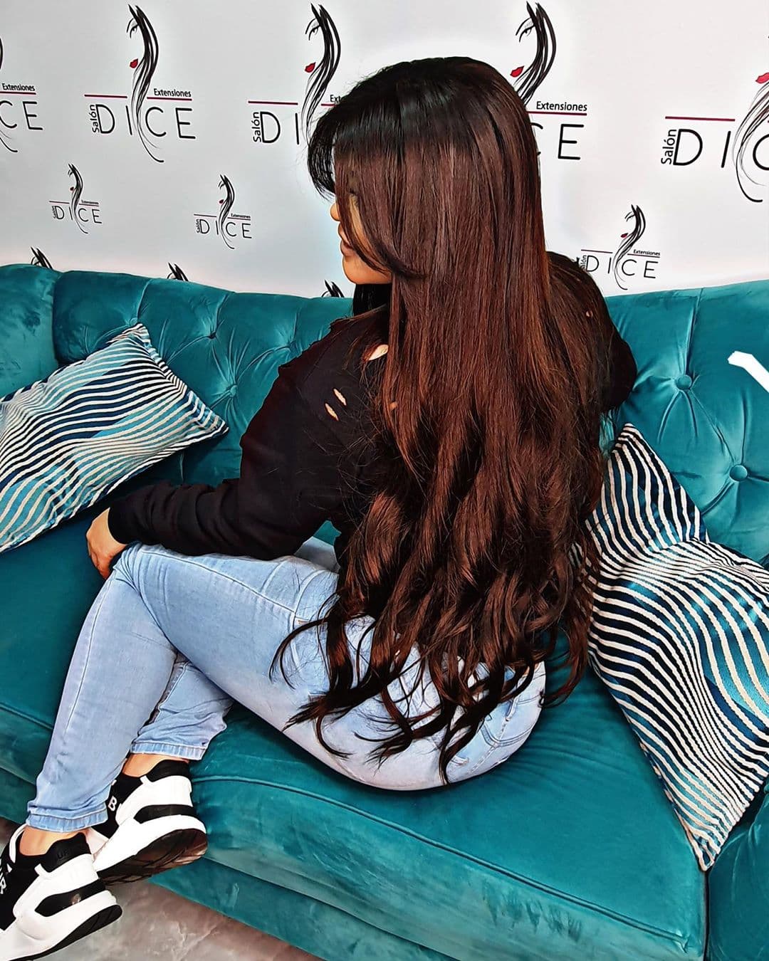 Gomita muestra su radical cambio de look en Instagram