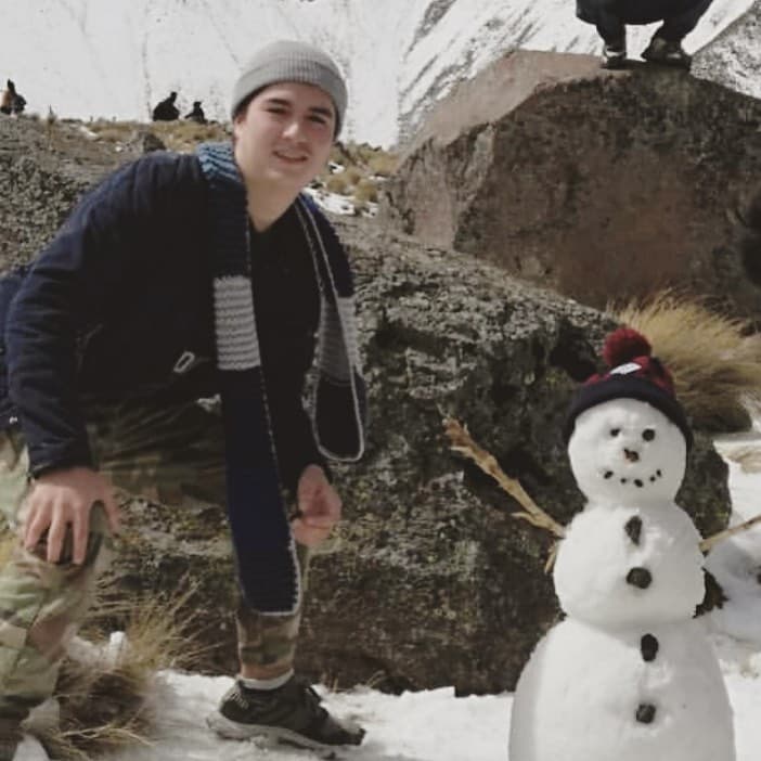 A través de su cuenta oficial de Instagram, Diego Velázquez comparte detalles de su vida privada, como su gusto por la fotografía.