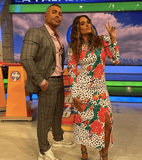 Sin embargo, sus apariciones en la pantalla chica han sido controvertidas, pues la franqueza con la que critica el estilo de vida que llevan algunas celebridades, incluyendo a Galilea Montijo, han causado polémica en torno a si podría tratarse de una exageración.