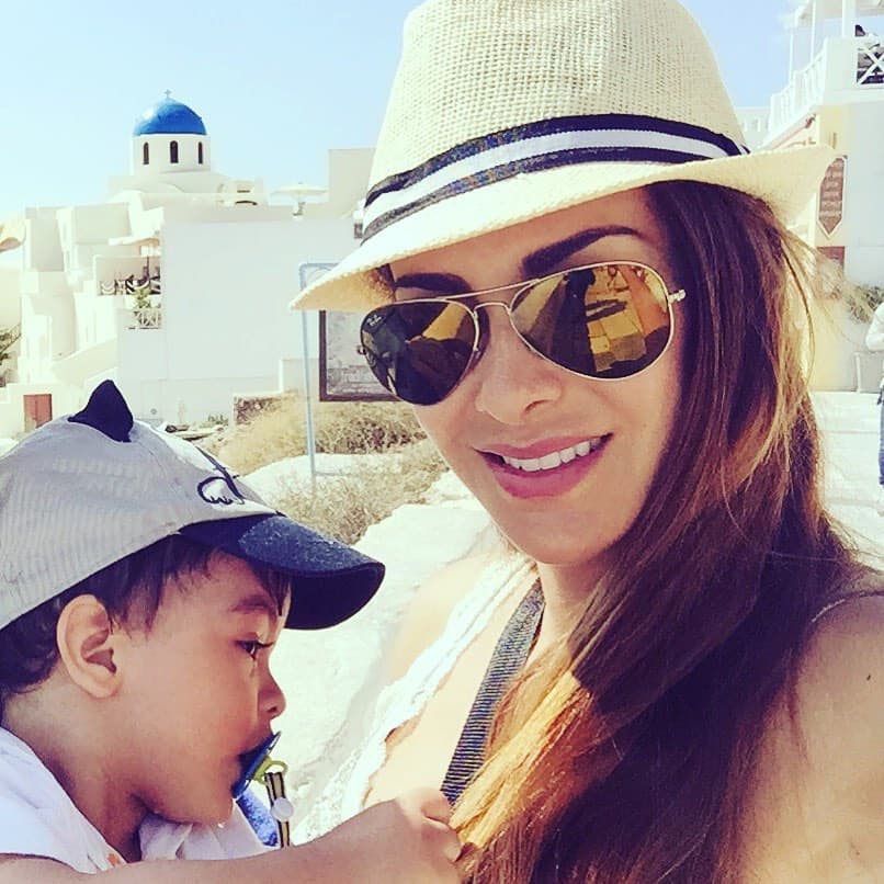 El viaje de Ninel Conde con Larry Ramos a Turquía se da en medio de la polémica que persigue a su novio por una supuesta demanda y por la disputa que mantiene con su expareja Giovanni Medina, quien hasta la fecha no le ha permitido ver a su hijo, de cinco años, Emmanuel.