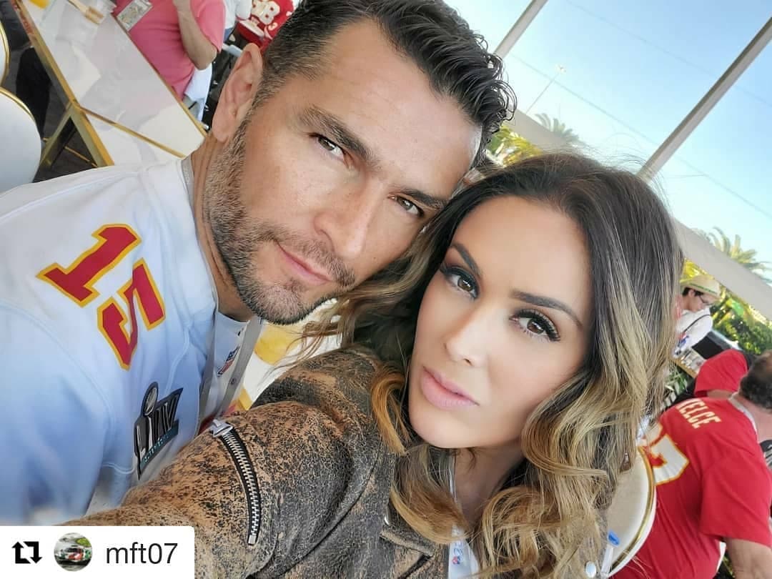 Jacky Bracamontes presume orgullosa los logros de su hija mayor