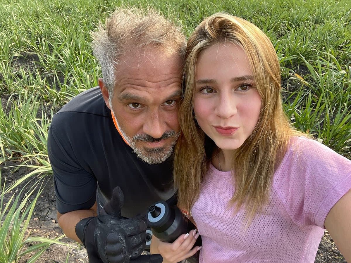 Gala lució dos vestidos durante la celebración