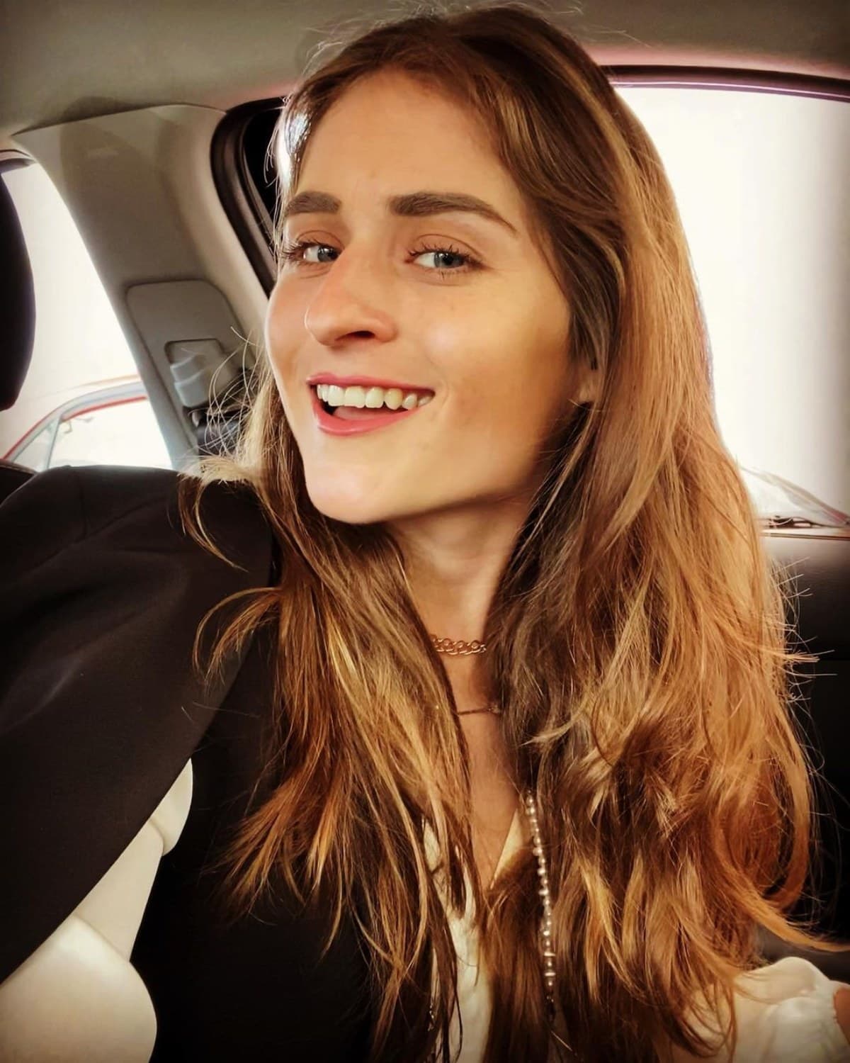 María Solares siguió con sus estudios y se graduó de la carrera de Ciencias de la Comunicación.