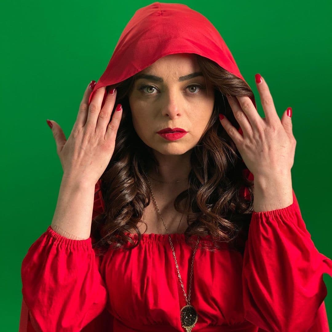 Violeta Isfel habla como nunca de su infancia y confiesa: “A los 10 años fue cuando más miedo tuve”