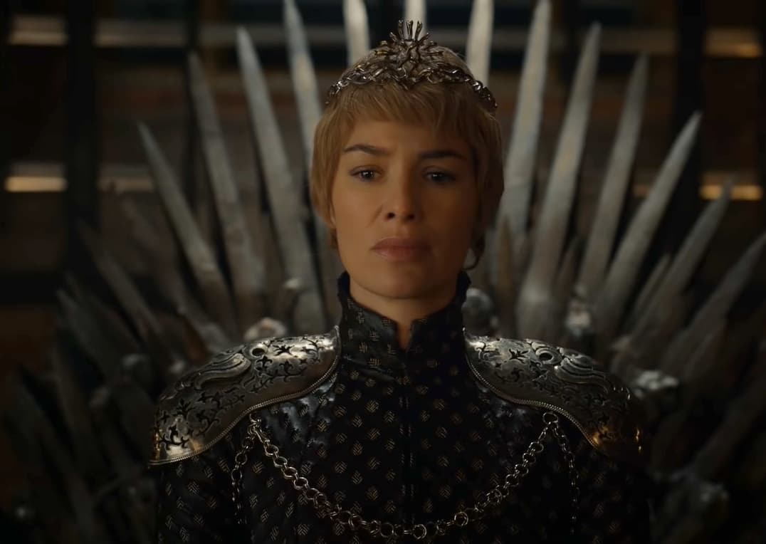 <b>Jerome Flynn y Lena Headey</b>
<br>A pesar de que estos famosos compartieron créditos en 'Game of Thrones', Bronn y Cersei, sus personajes en la serie, nunca estuvieron juntos en la pantalla.
<br>