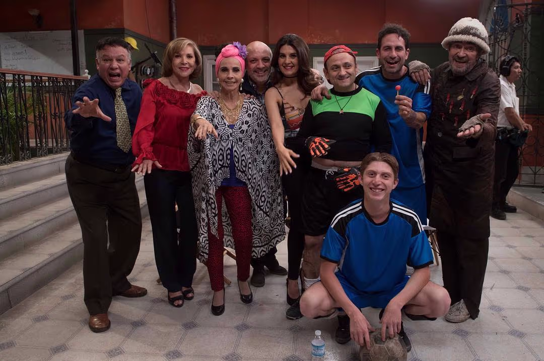 Estas incógnitas dejó el final de temporada de la serie 'Vecinos' | Las ...