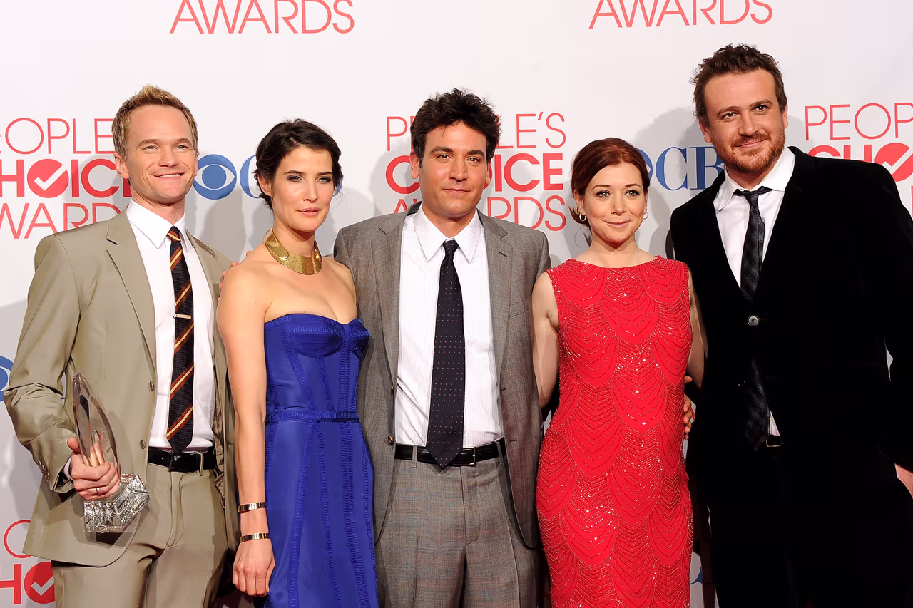 How I Met Your Mother actor: Nick Pasqual ataca a su novia e intenta ...