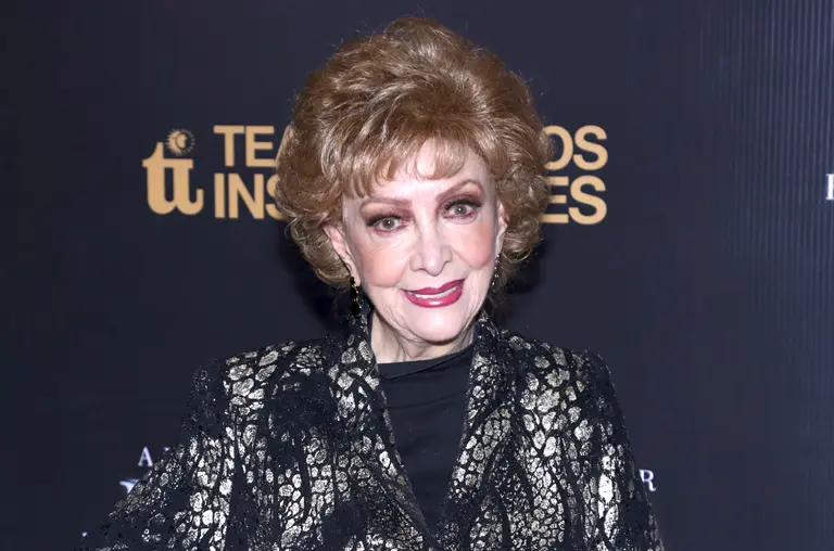 Norma Lazareno celebra seis décadas de trayectoria al ser nombrada “Mujer  del Año” | Shows Famosos | Las Estrellas