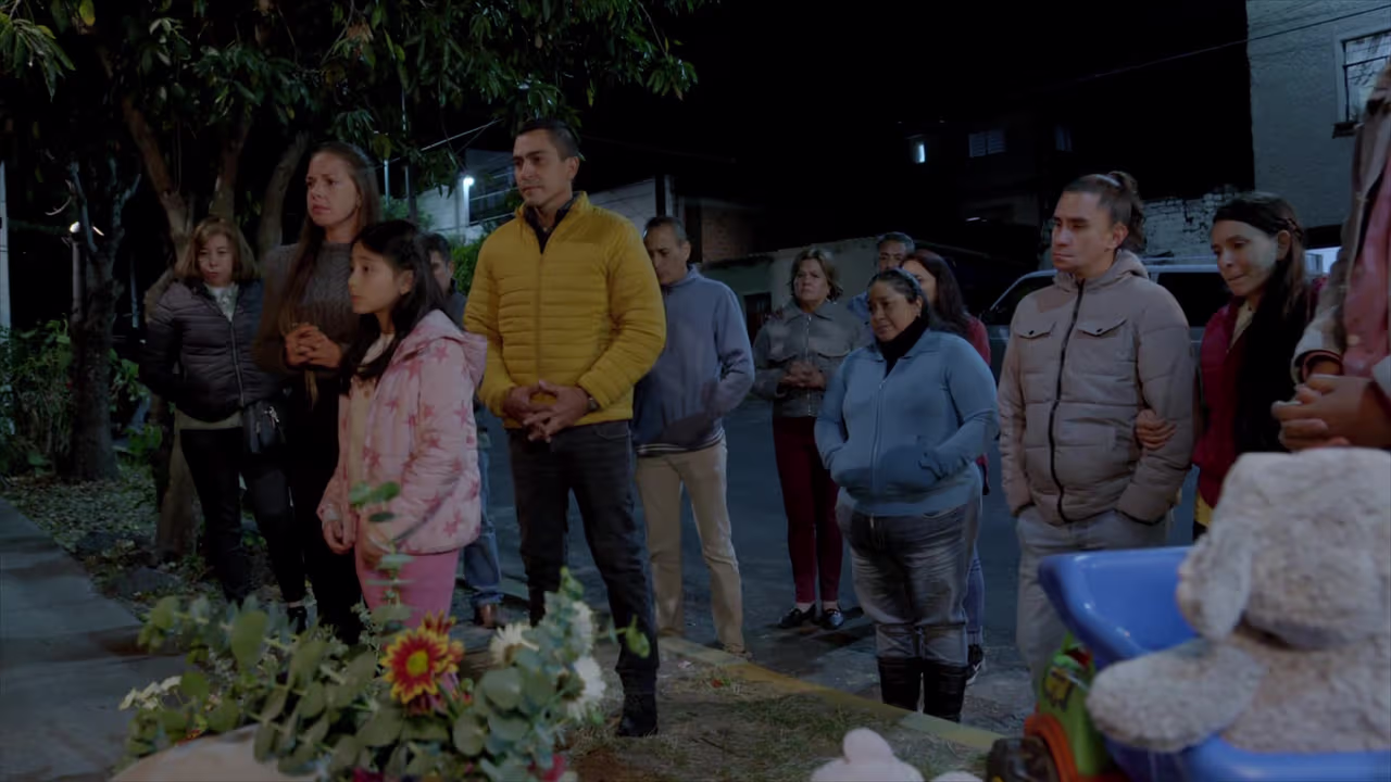 La Rosa de Guadalupe: Sonia, Melissa y la comunidad rinden tributo a ...