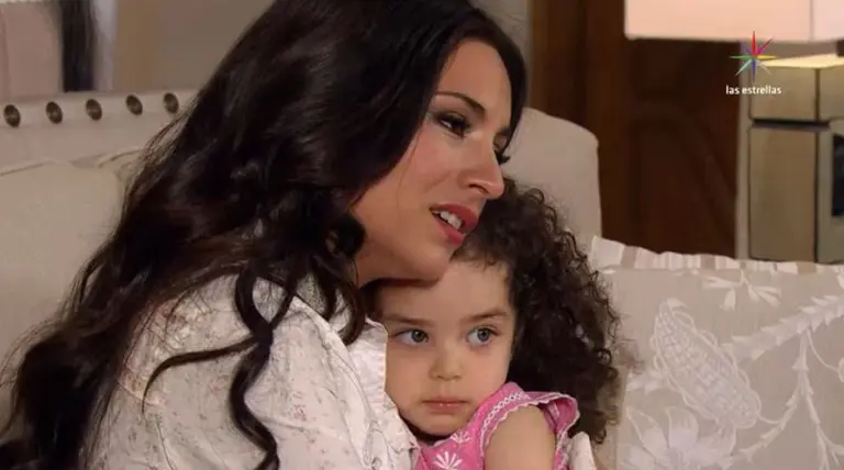 Corazón Indomable Capítulo 84 Maricruz Recupera A Su Hija Las