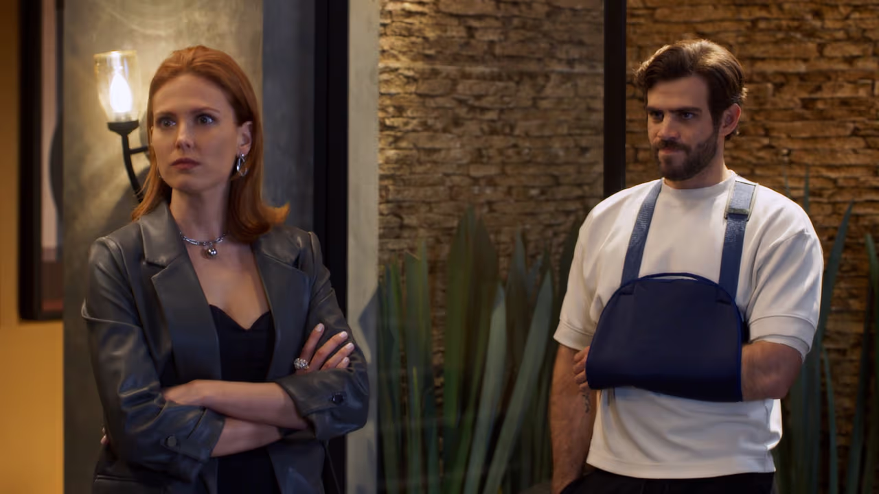 Carolina y Verania se enfrentan por Sebastián | Novelas Mi Amor Sin ...
