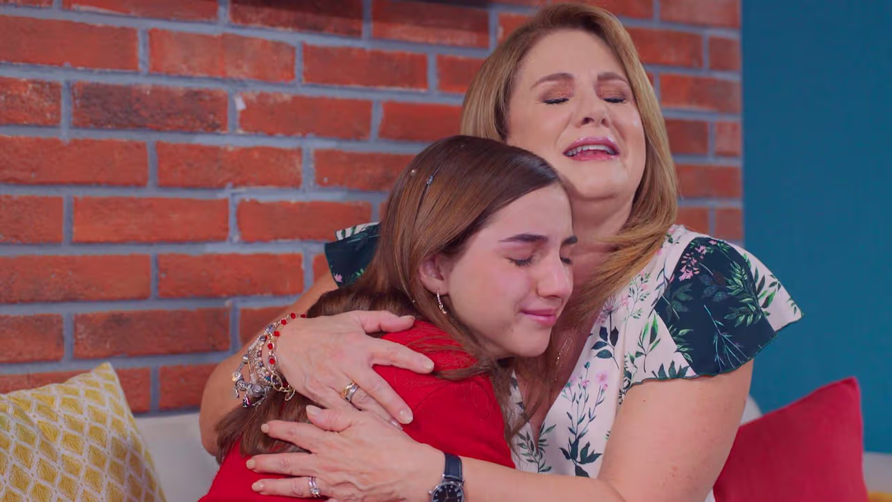 Carmen y Danna se perdonan y juran vencer el pasado | Shows Vencer el ...